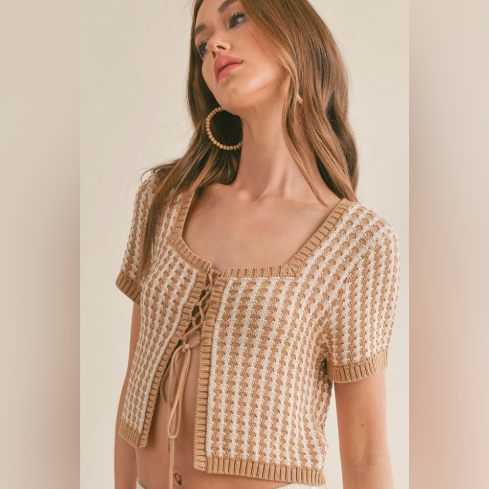 SAGE THE LABEL AMORE LACE UP FRONT CROP SWEATER |
IVORY & TAUPE